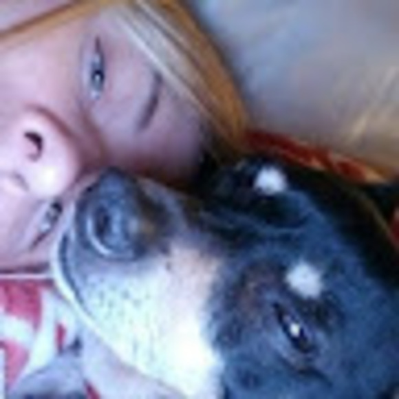 Meet your Posher, Jade - Picture 1 of 1